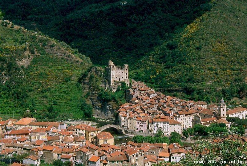 B&B Il Libro Verde Dolceacqua Kültér fotó
